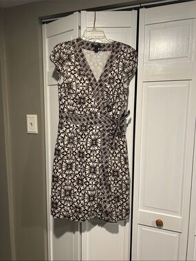 Tommy Hilfiger Brown and White Printed Wrap Midi Dress